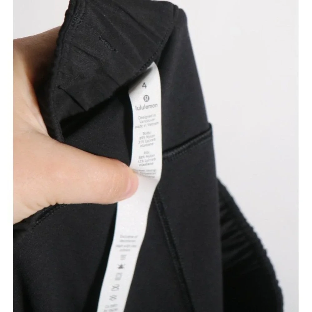Lululemon On‎ The Fly Jogger Womens 4 Black Luxtreme Pull On Ankle Workout